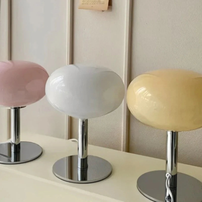 Desktop Small Table Lamp Bedroom Decorative Table Lamp Bauhaus Post-modern Simple Medieval Night Lamp